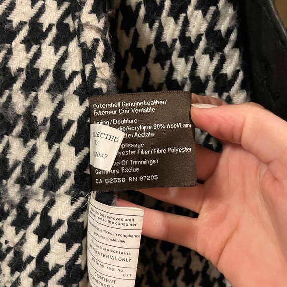 Danier Leather / Wool Trench Coat - Picture 6 of 8